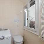 Guesthost - Piazza San Marco Cozy Retreat With Terrace Διαμέρισμα Βενετία