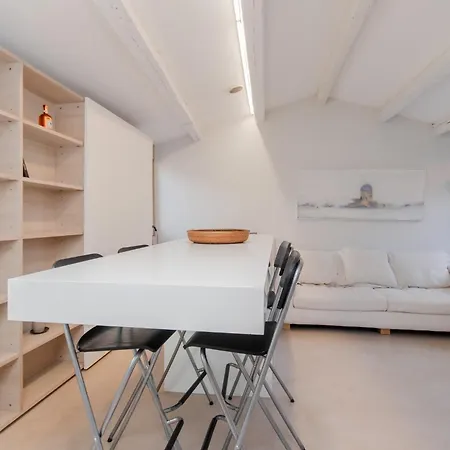 아파트 Guesthost - Piazza San Marco Cozy Retreat With Terrace 베니스