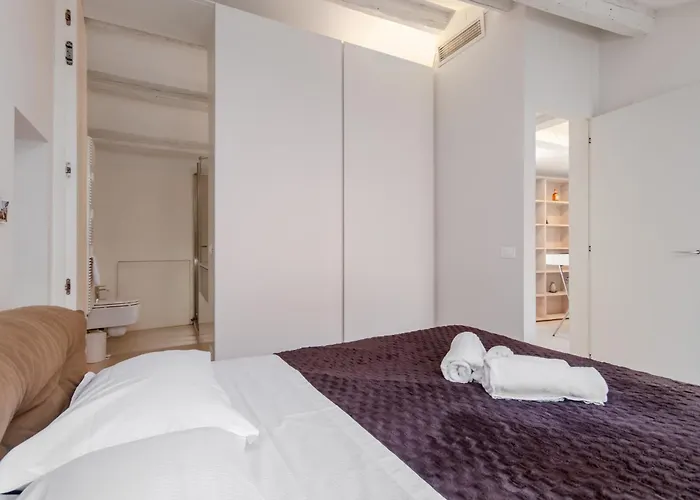 Guesthost - Piazza San Marco Cozy Retreat With Terrace 아파트 베니스