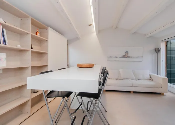 아파트 Guesthost - Piazza San Marco Cozy Retreat With Terrace 베니스