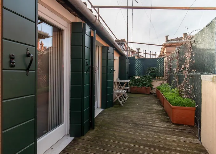 Guesthost - Piazza San Marco Cozy Retreat With Terrace * 베니스